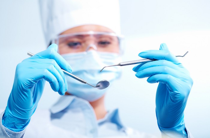 Oralchirurgie/Implantologie